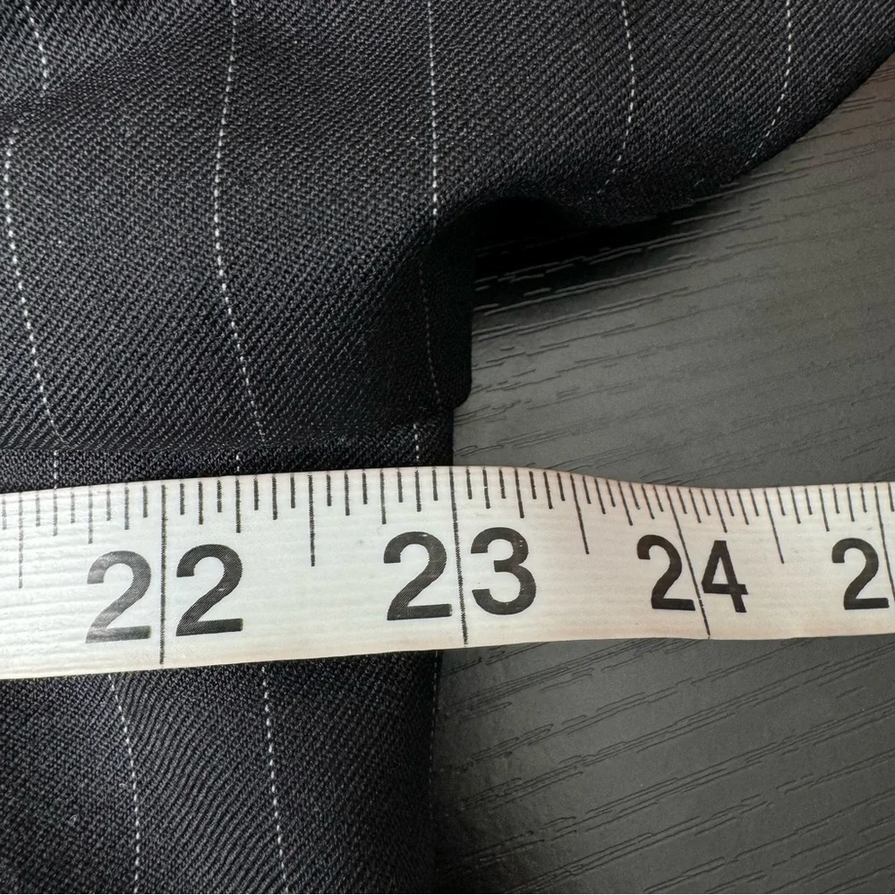 Chaps 3 Button Black Blazer 100% Wool Size 42R‎